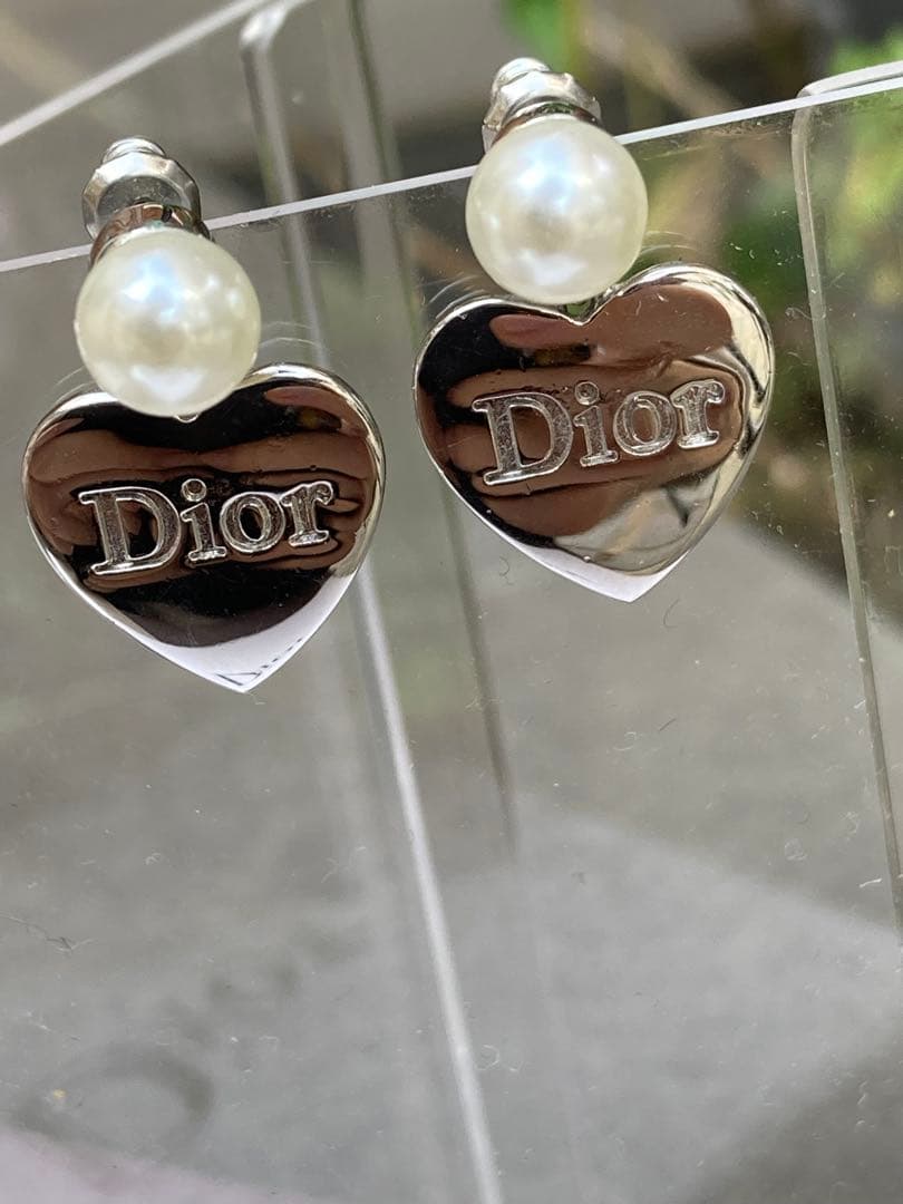 クリスチャンディオールDior ハートパールピアス