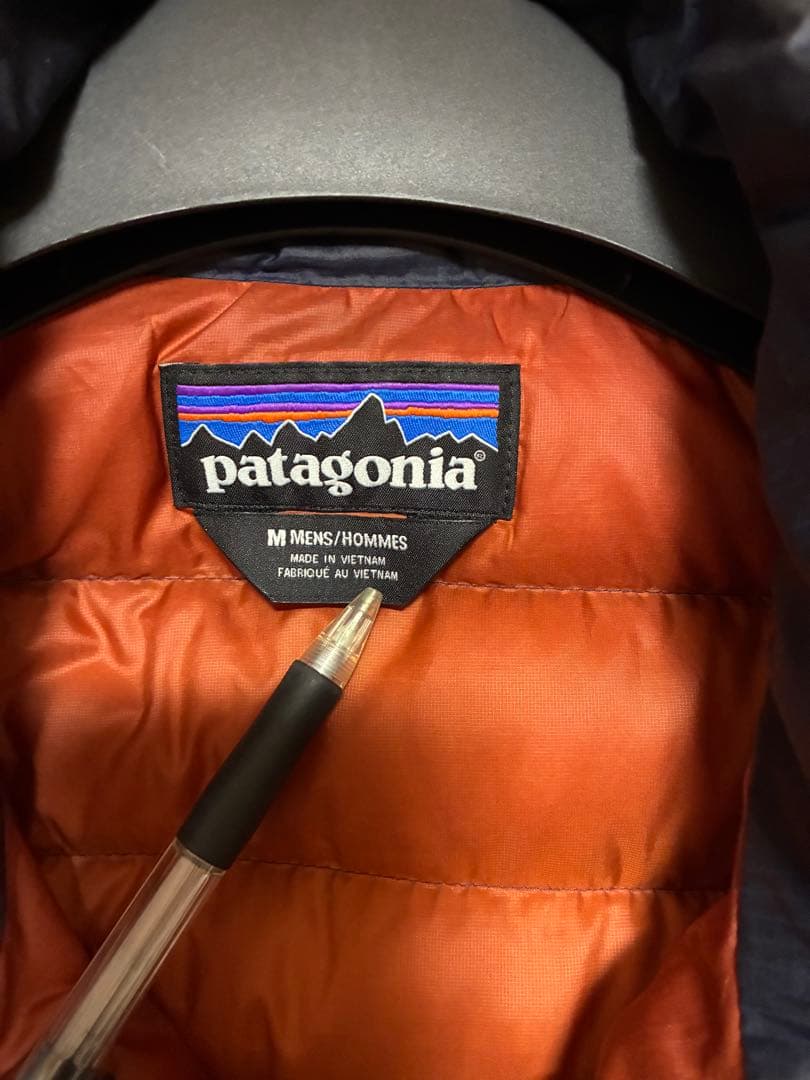 patagonia メンズ ダウンベスト M ネイビー