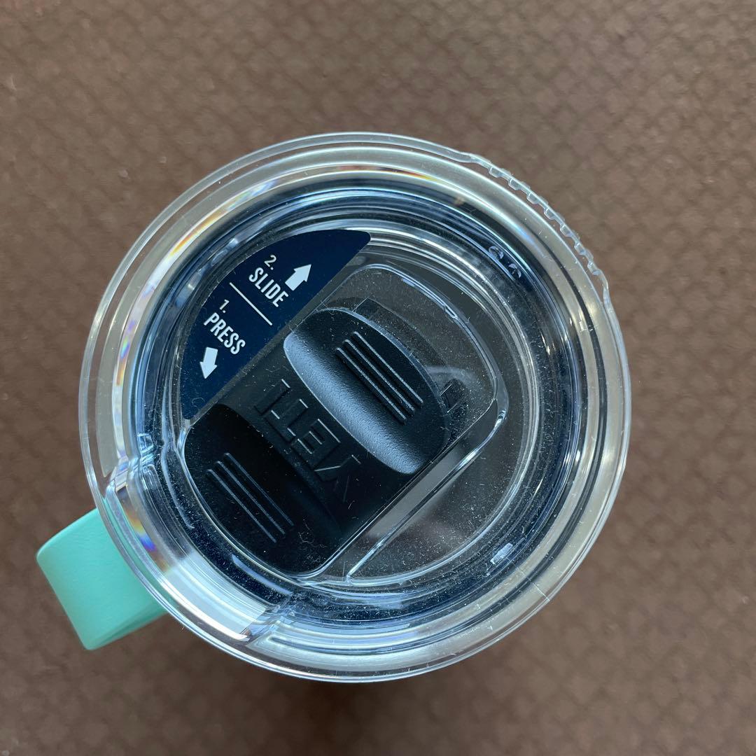 YETI Rambler 20 oz Travel Mug ミント