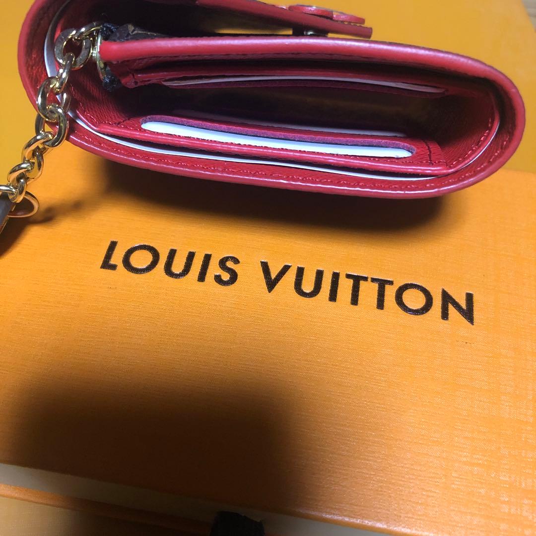 ノベルティ❤️LV折り財布