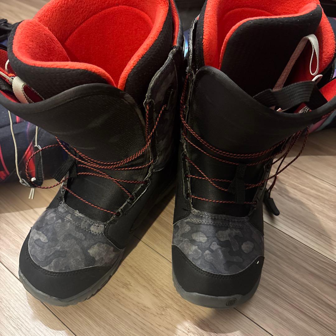 バートン　スノーボードとビンディングとブーツとスノボカバーのセット　163センチ