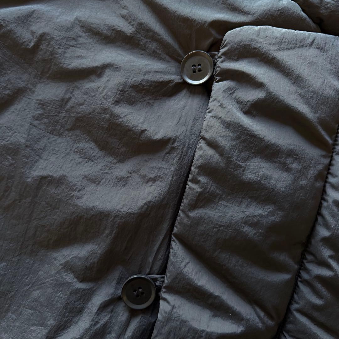 新品 訳あり anuke Volume Over Vest ブラック 38