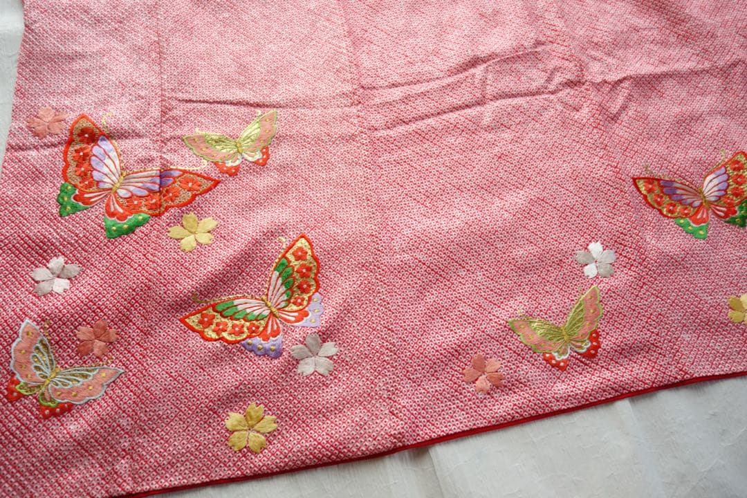 セット　総絞り　総刺繍　四つ身　七五三　着物　帯　長襦袢