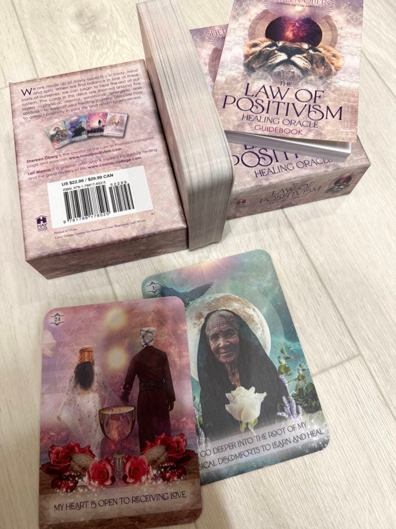 タロットカード　オラクルカード　ルノルマンカード　9点