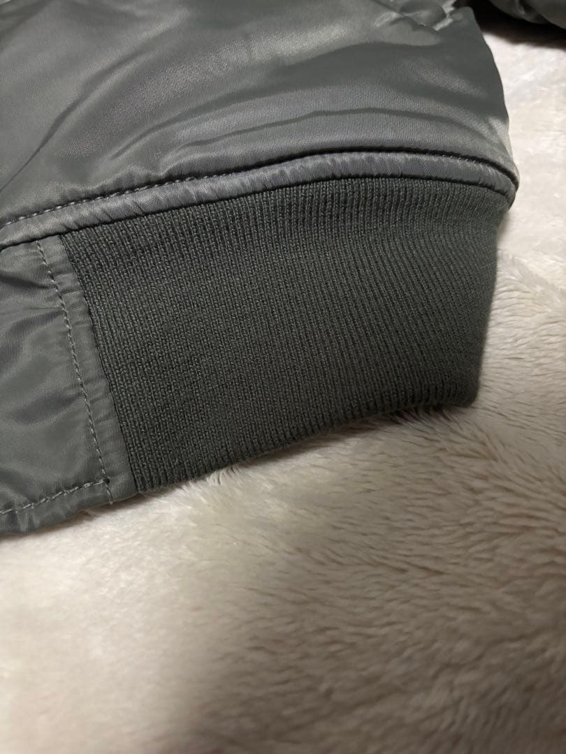 AVIREX MA-1 トップガンカスタム L セージグリーン