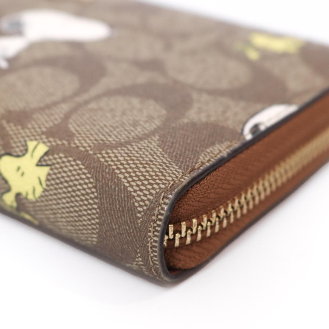 COACH ×PEANUTS　スヌーピー 長財布　シグネチャー　カーキマルチ