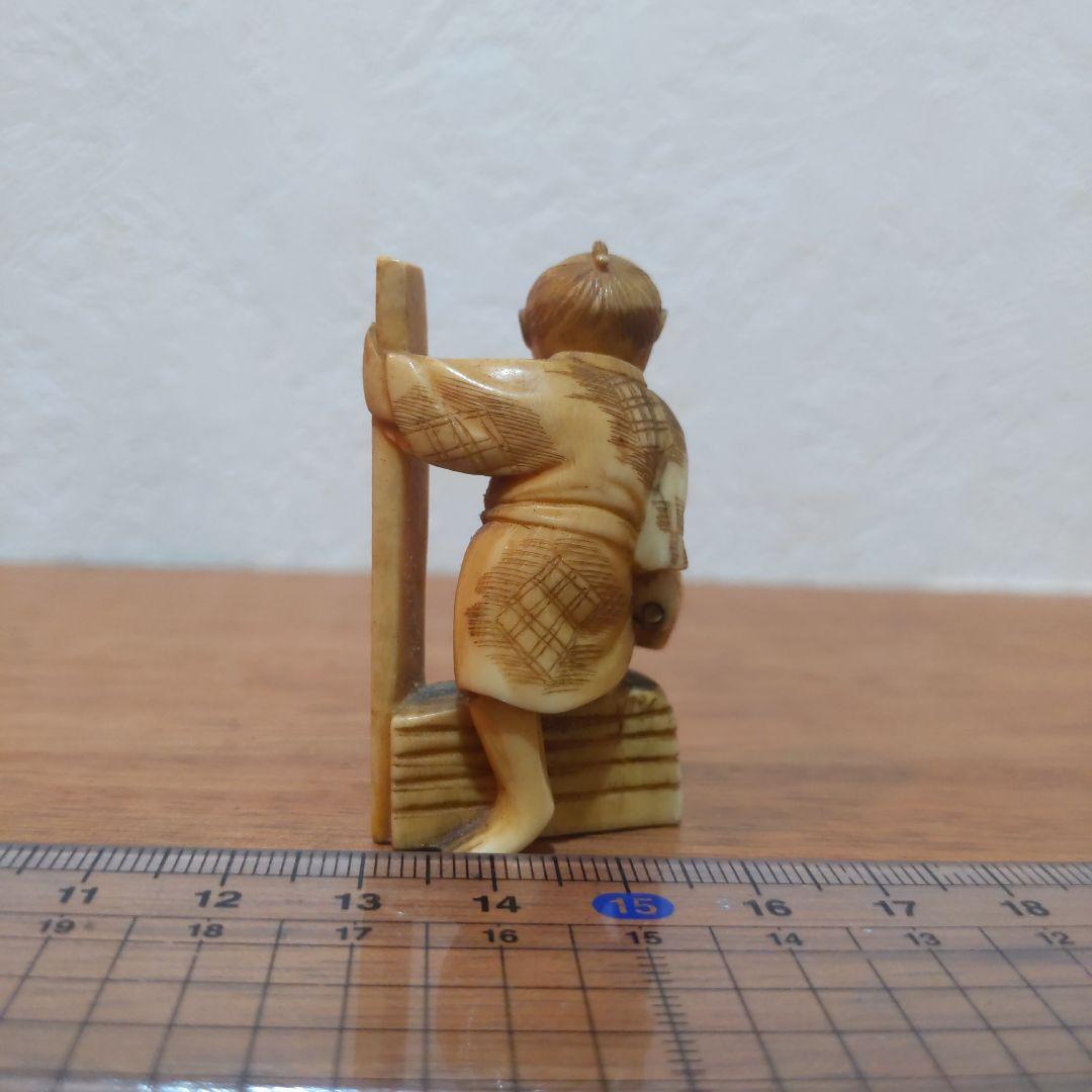 時代提物 人物根付 天然素材【大工棟梁】高さ約5cm 重さ約18ｇ ☆いなせな人