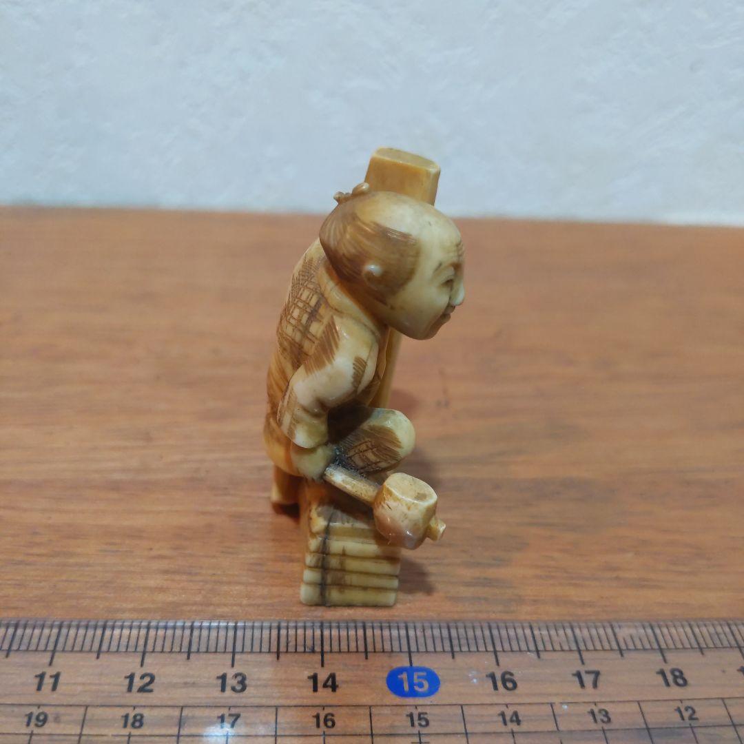 時代提物 人物根付 天然素材【大工棟梁】高さ約5cm 重さ約18ｇ ☆いなせな人
