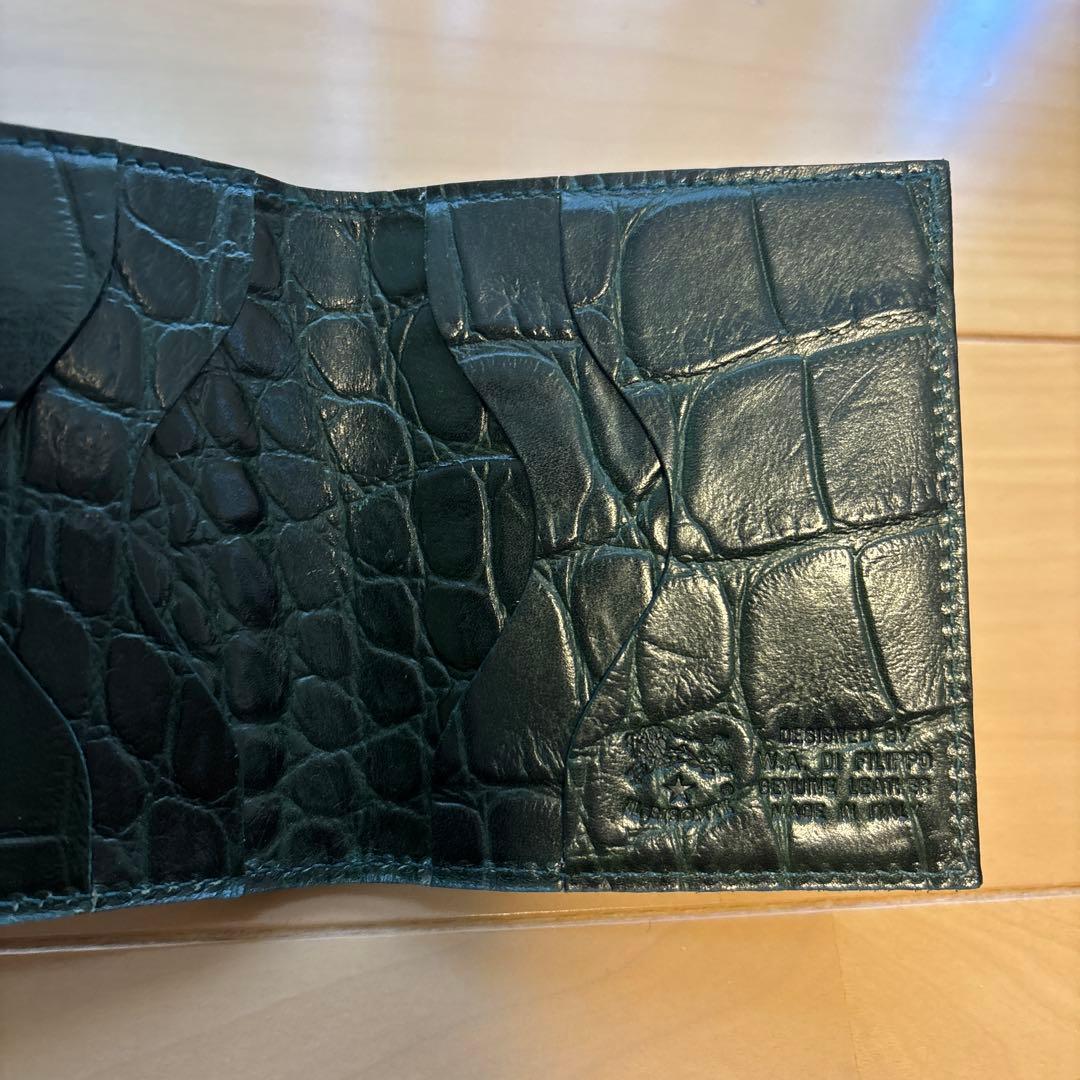 イルビゾンテ　折り財布　クロコ型押し　グリーン、深緑