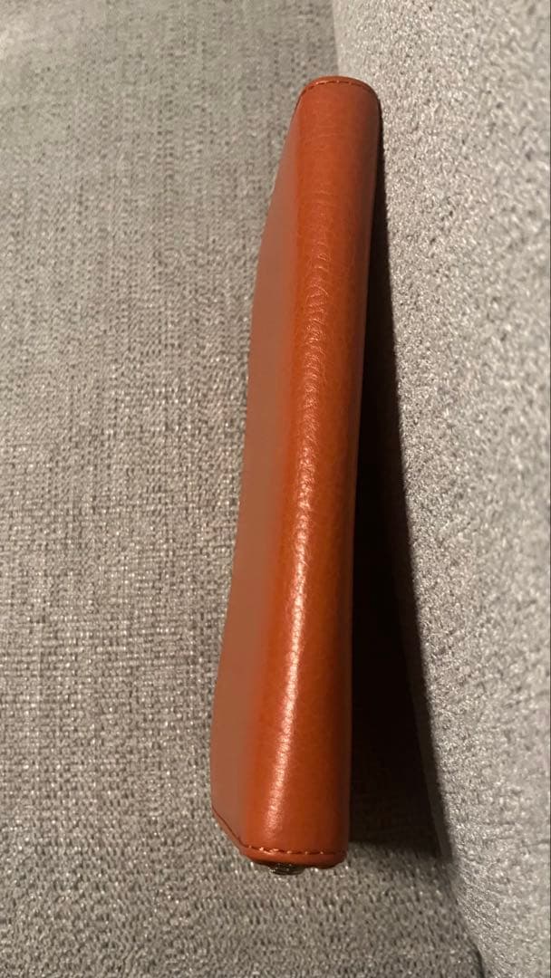 未使用品　ヒロフ　長財布 ラウンドファスナー レザーロング ウォレット 本革