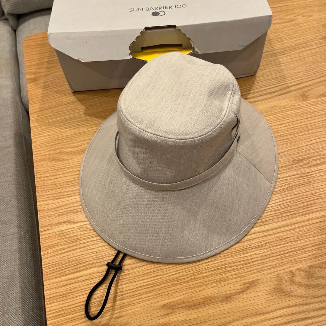 サンバリア100 ウィンドハット Ｍサイズ アイボリー ストラップ付き