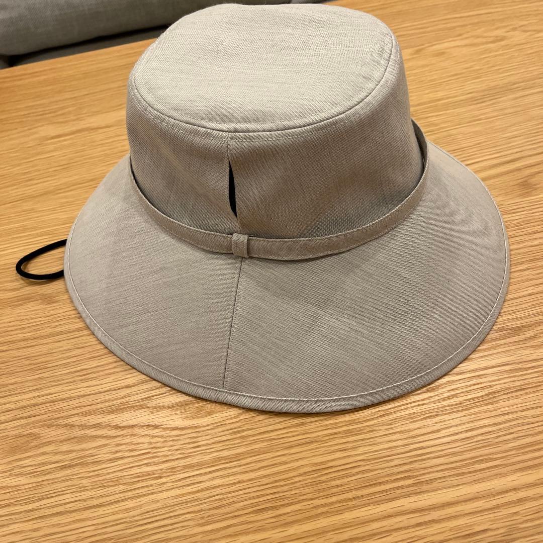 サンバリア100 ウィンドハット Ｍサイズ アイボリー ストラップ付き
