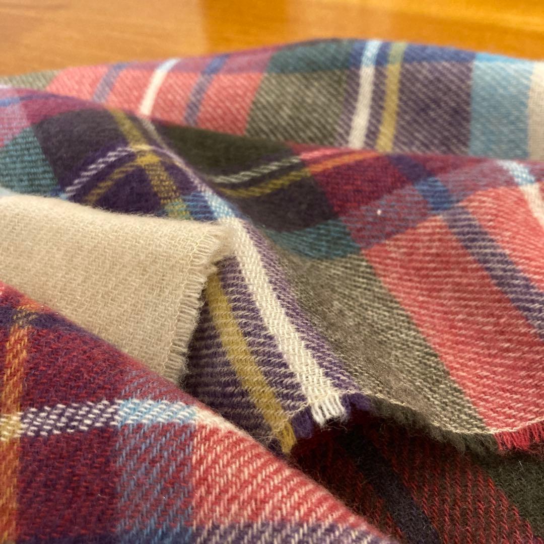 Johnstons of Elgin カシミア 薄手 大判 ストール