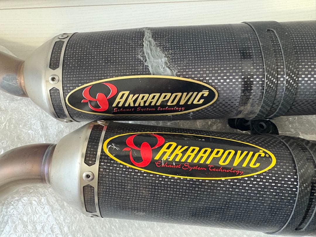 AKRAPOVIC YAMAHA r1 2007 2008 4c8 マフラー