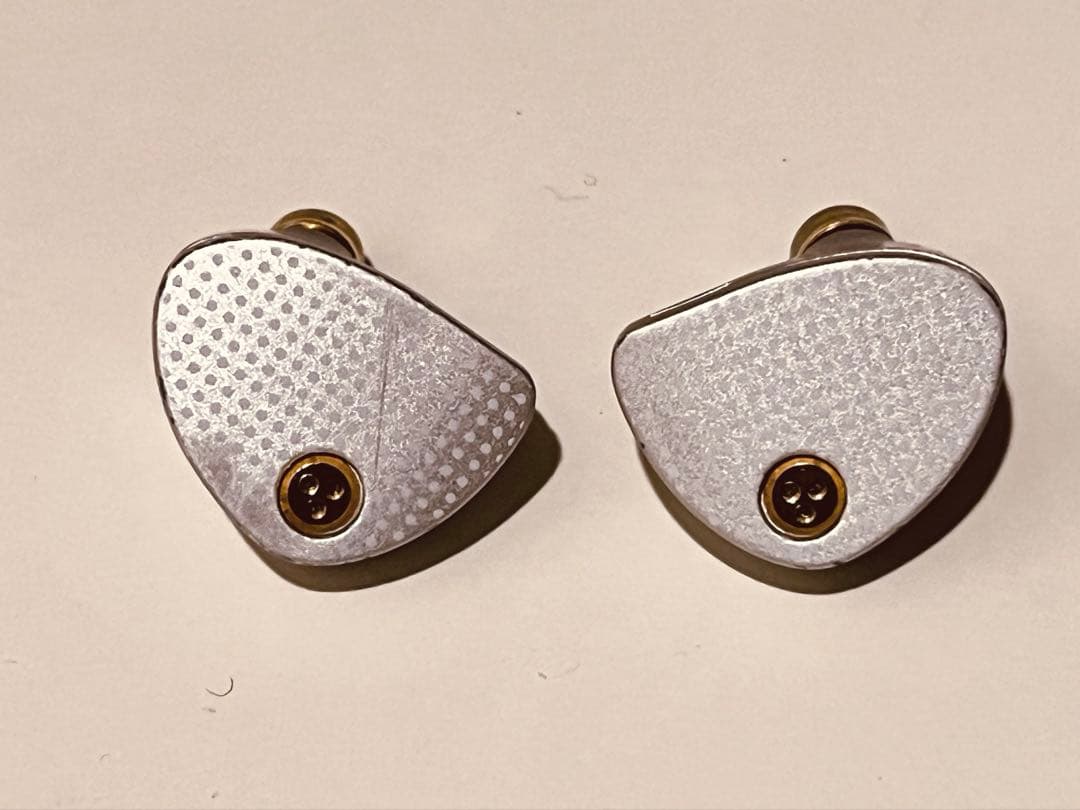 値引　水月雨 MOONDROP ARIA2 有線イヤホン