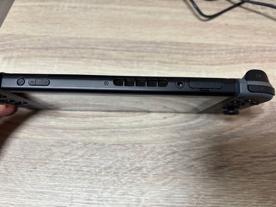 Nintendo Switch本体【Joy-Con (L) / (R) グレー】