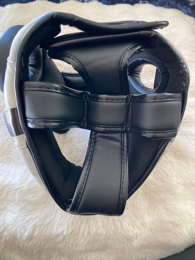 Venum Elite ヘッドギア - ホワイト/カモ　Mサイズ