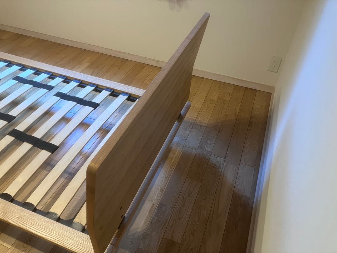 2月中直接引取り限定 無印良品 タモ材シングルベッドヘッドボード付 サイドボード