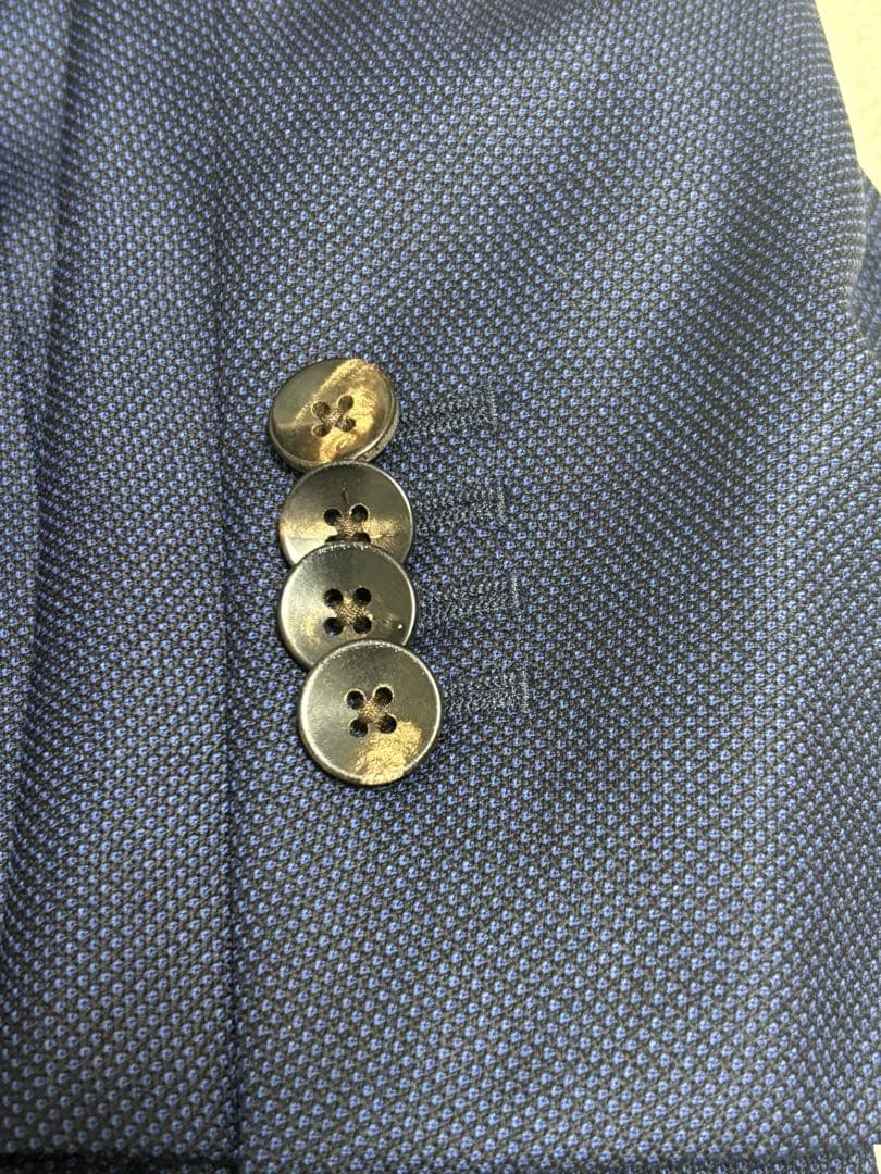 おまえてつじ様【美品・着用回数僅か】ボリオリ 3ピーススーツ春秋冬用