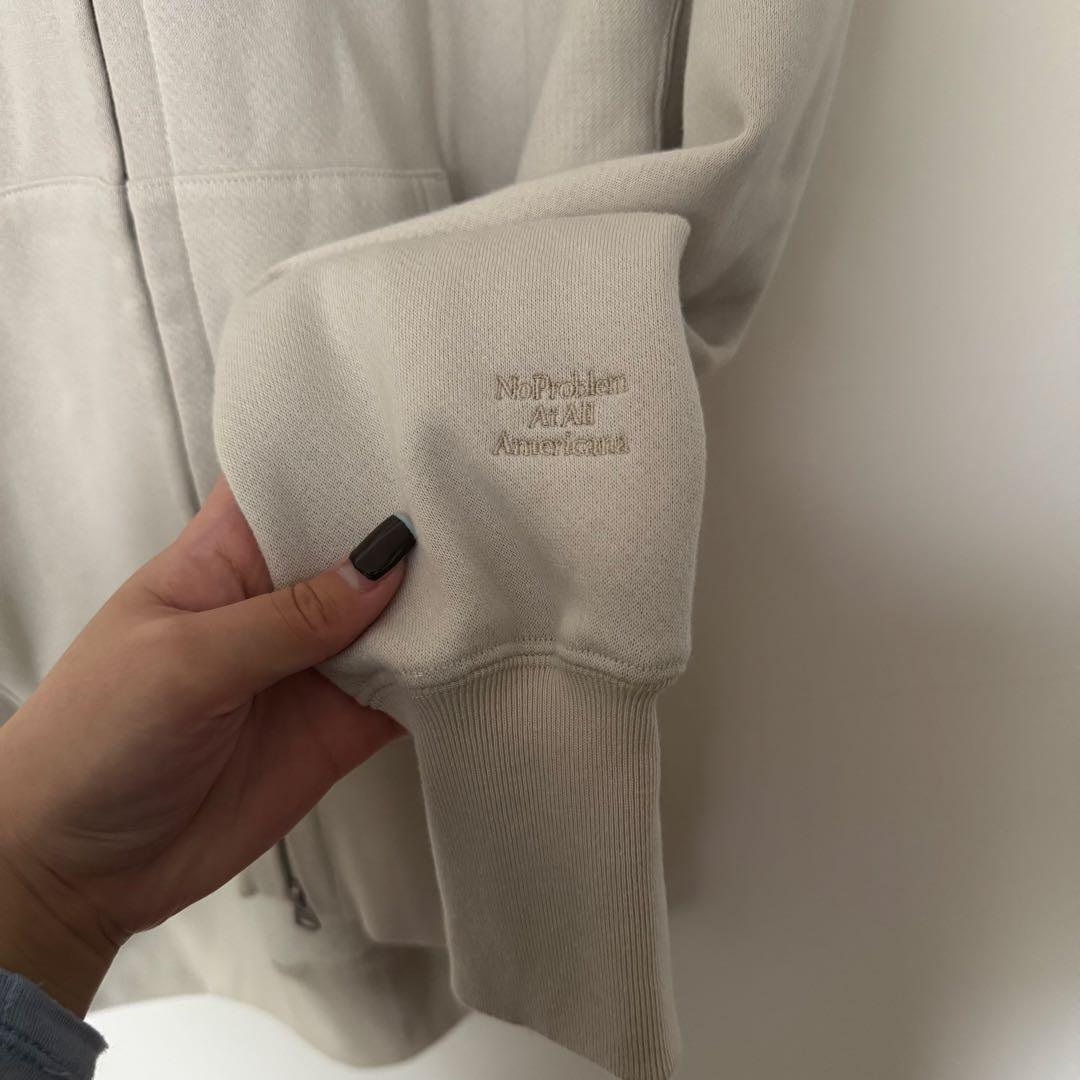 タグ付き　アパルトモン　アメリカーナ　WIDE FULLZIP HOODIE