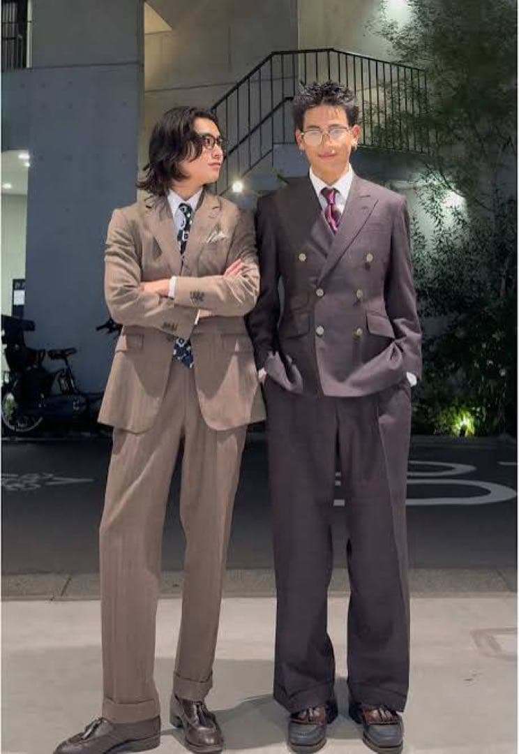 EAST BESPOKE TAILOR オーダーメイド　イアン君モデル　スーツ