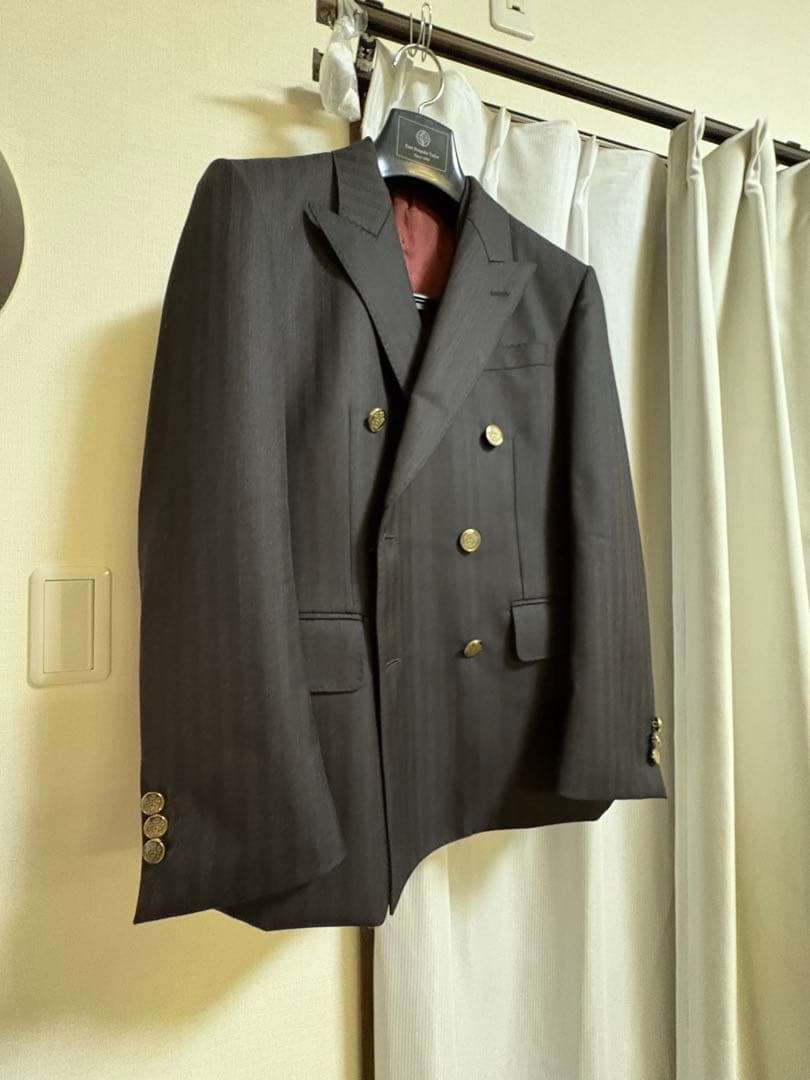 EAST BESPOKE TAILOR オーダーメイド　イアン君モデル　スーツ