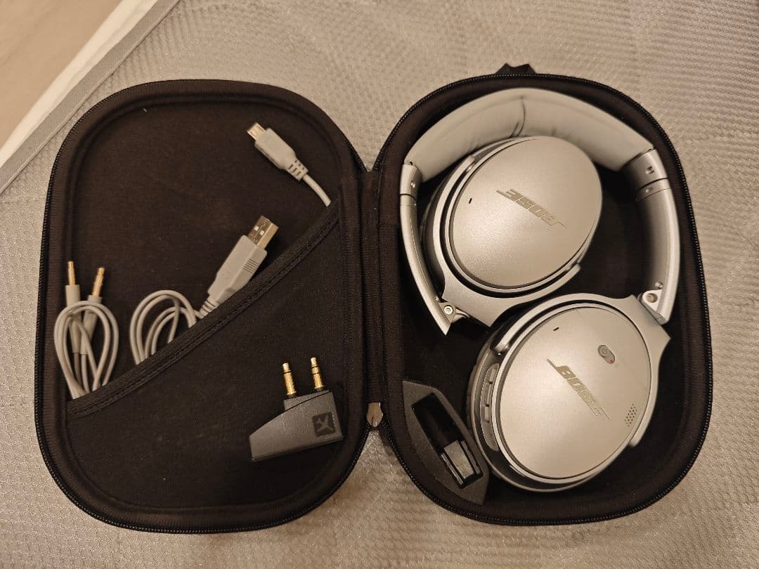 Bose QuietComfort 35 ヘッドセット型イヤホン