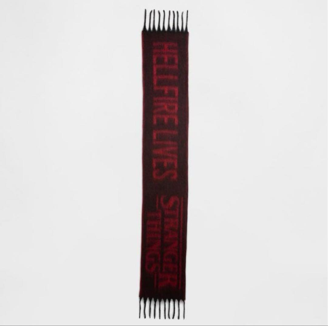 【新品・未使用】ストレンジャー・シングス フリンジ マフラー GAP