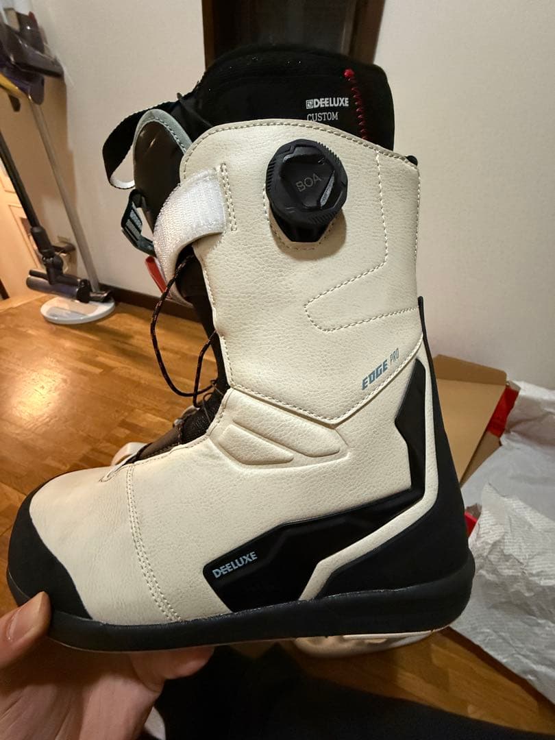 DEELUXE スノーボードブーツ ホワイト/ブラック