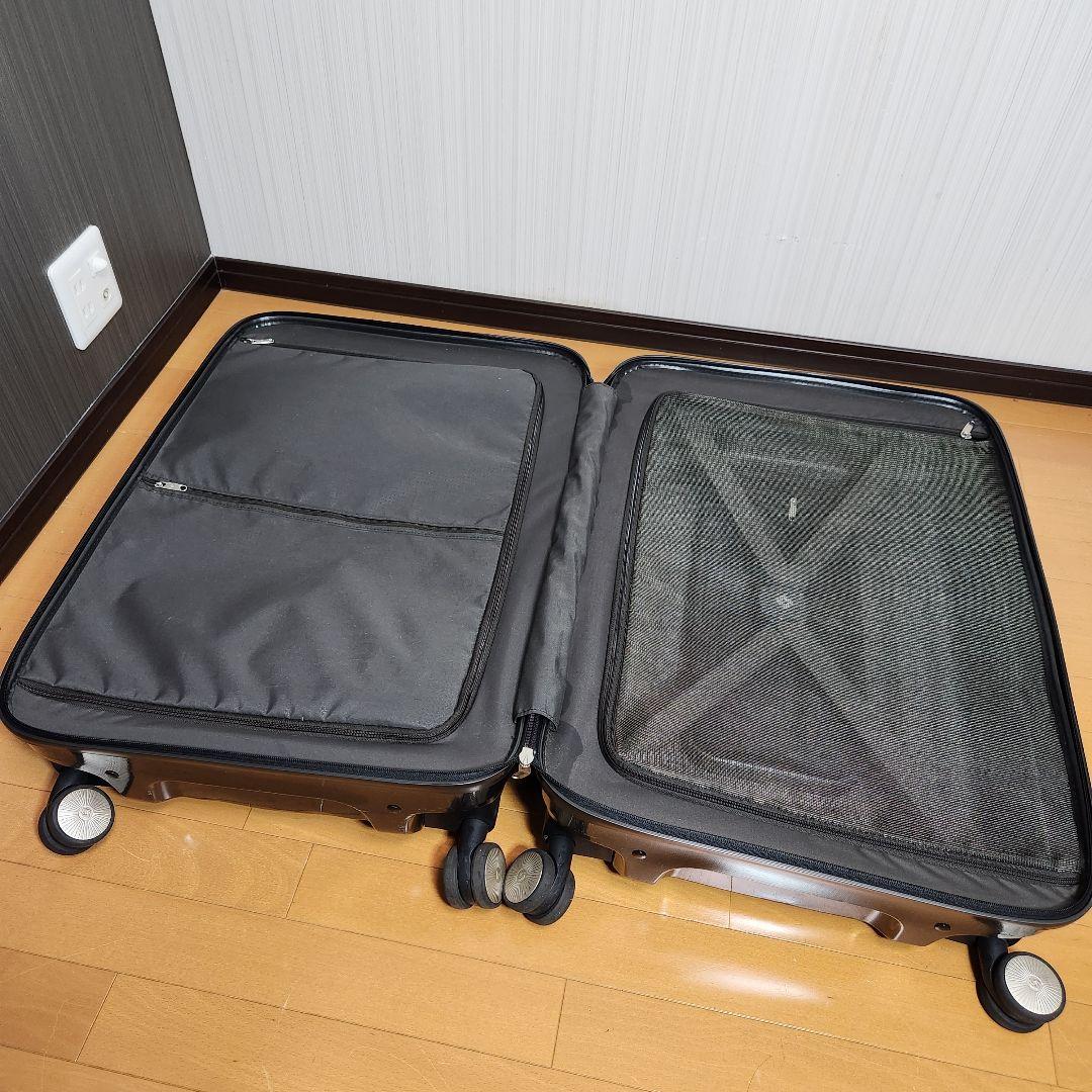 サムソナイト 超軽量 キューブライト76 コスモライトの高級版