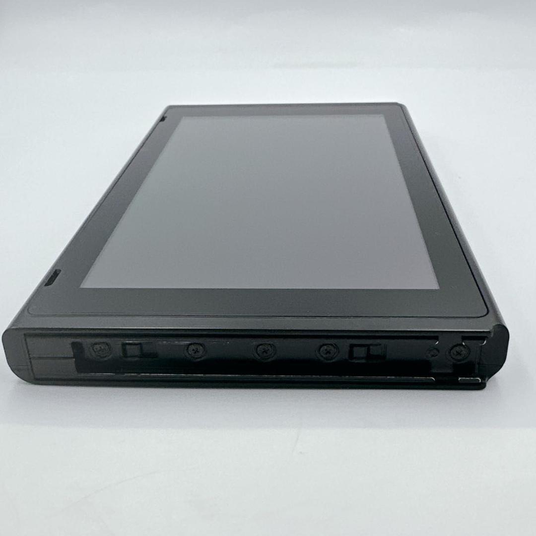 【概ね美品】未対策機 Nintendo Switch 本体のみ 2017年製