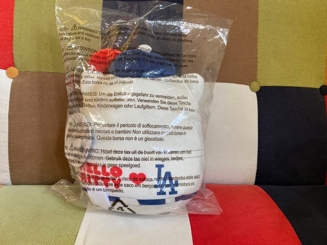 Hello Kitty ロサンゼルス・ドジャース ぬいぐるみ