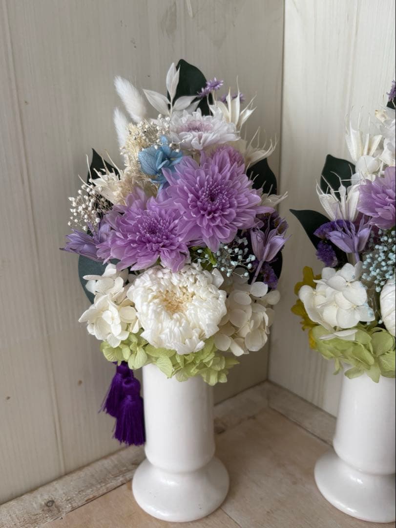 仏花アレンジＬサイズ花器、タッセル付　一対