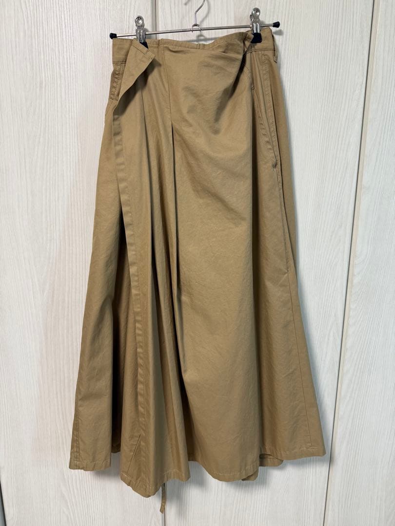 Y’s yohjiyamamoto ベージュ 変形キュロットパンツ