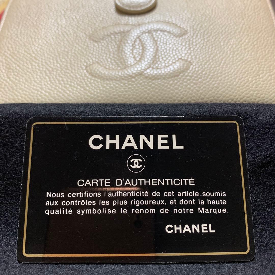 CHANEL 二つ折り財布 ベージュ レザー
