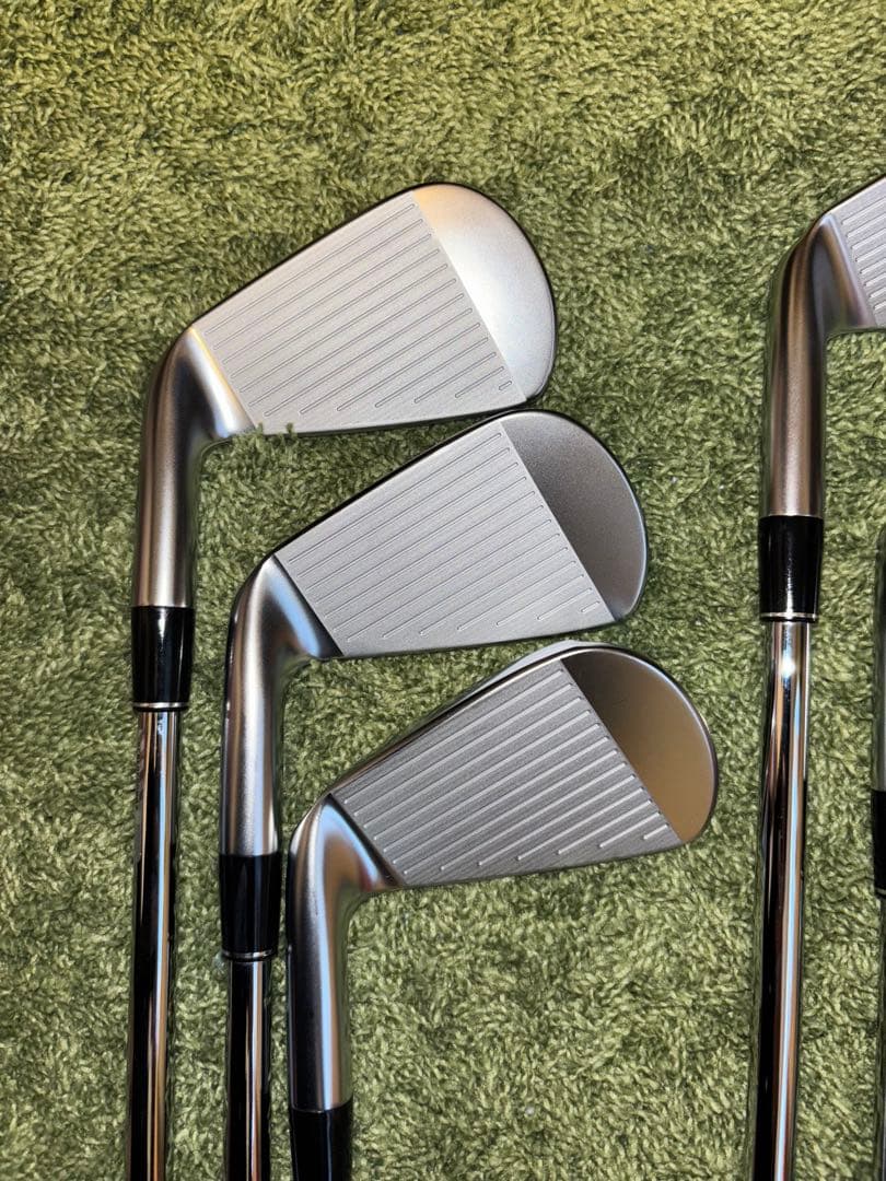 スリクソン　ZXi7アイアン 4〜9.P