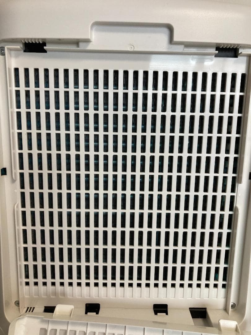 専用！！CV-N180-W　シャープ 衣類乾燥機 除湿機 18L /