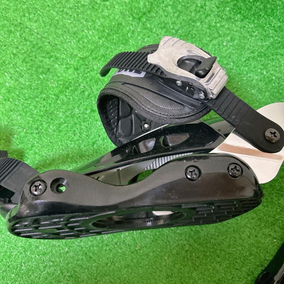 ビンディング two b one ネジ1本欠品