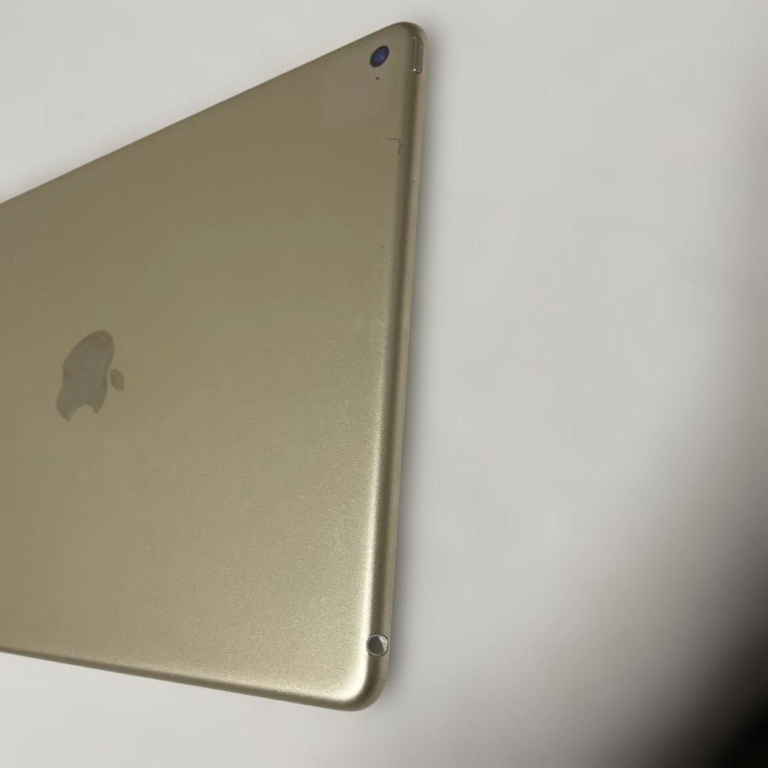 R*s様 Apple iPad Air 2 128GB ホワイト　バッテリー97