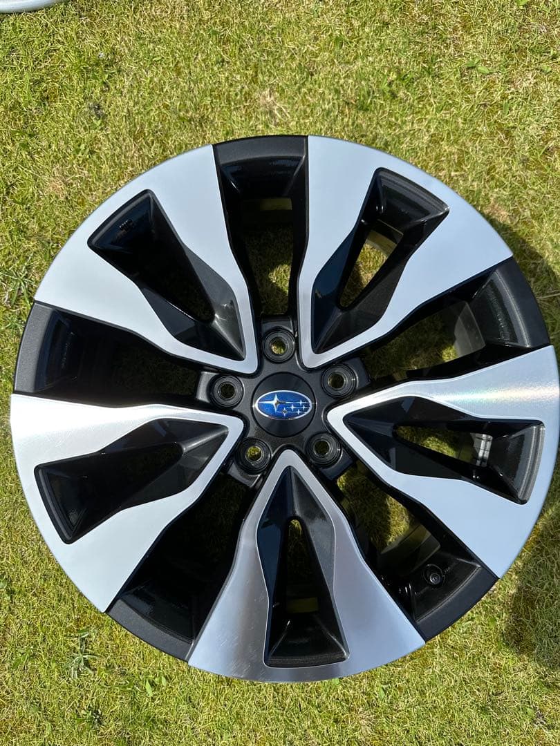 【新車外し】スバル レガシィアウトバック18インチ ホイール 4本セット