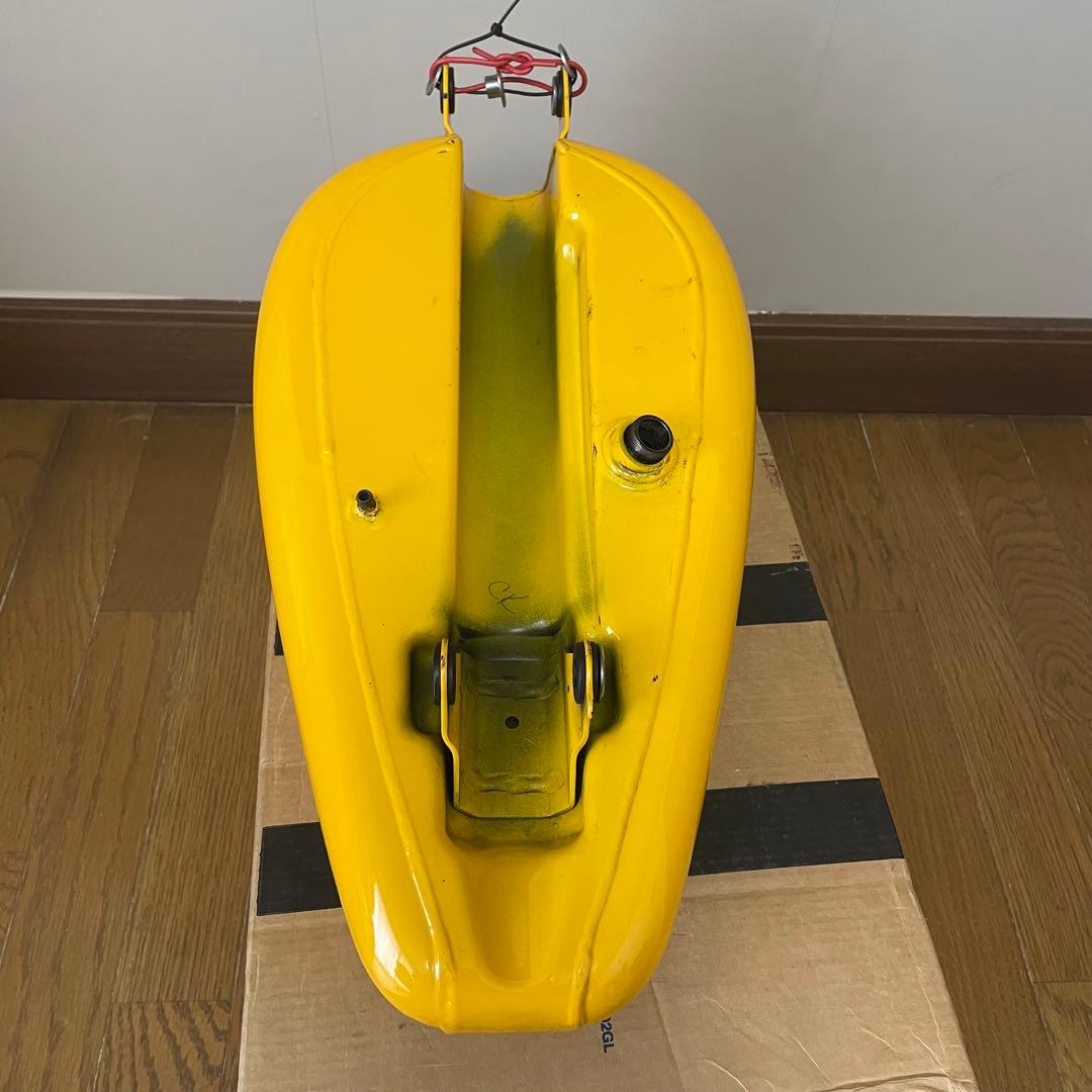 Sportster XLH883 2000年式　タンク イエロー リジスポ