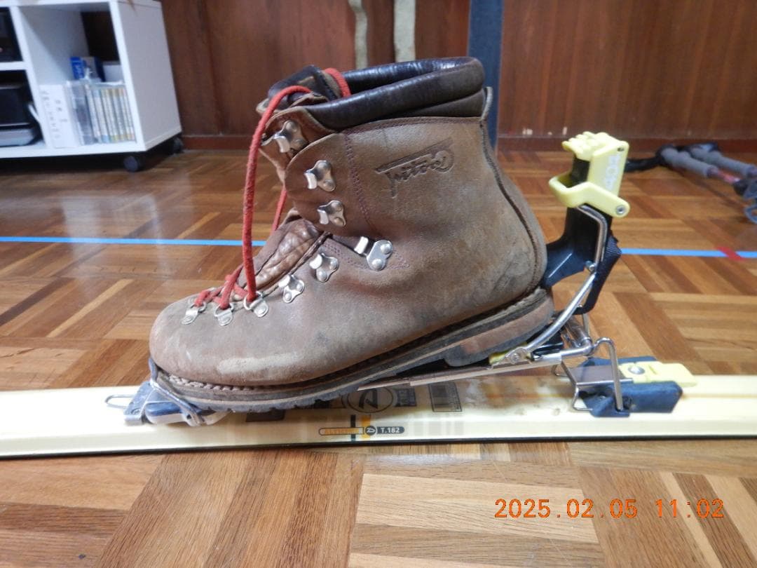 ジルベレッタ４０４装着の山スキーセット