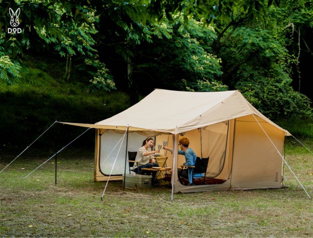 DOD キャンプテント 最大6人収容　イエテント