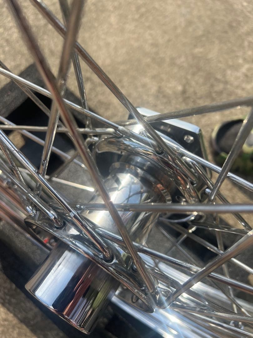 ハーレー　エボ　スポークホイール クロームメッキ　 19インチ　フロント　純正？