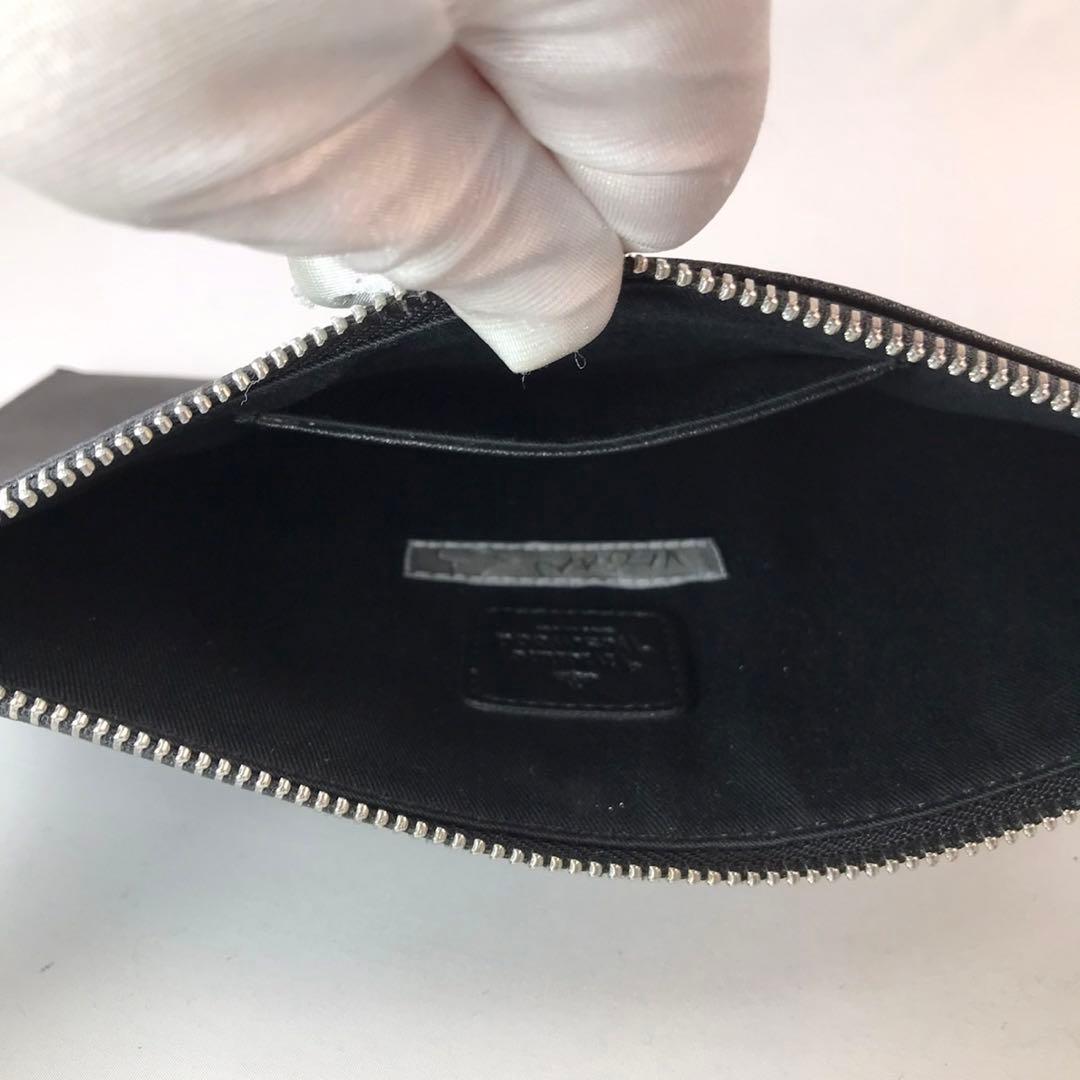 【極美品】ヴィヴィアンウエストウッド　クラッチバッグ　ヴィーガン　オーヴ　黒