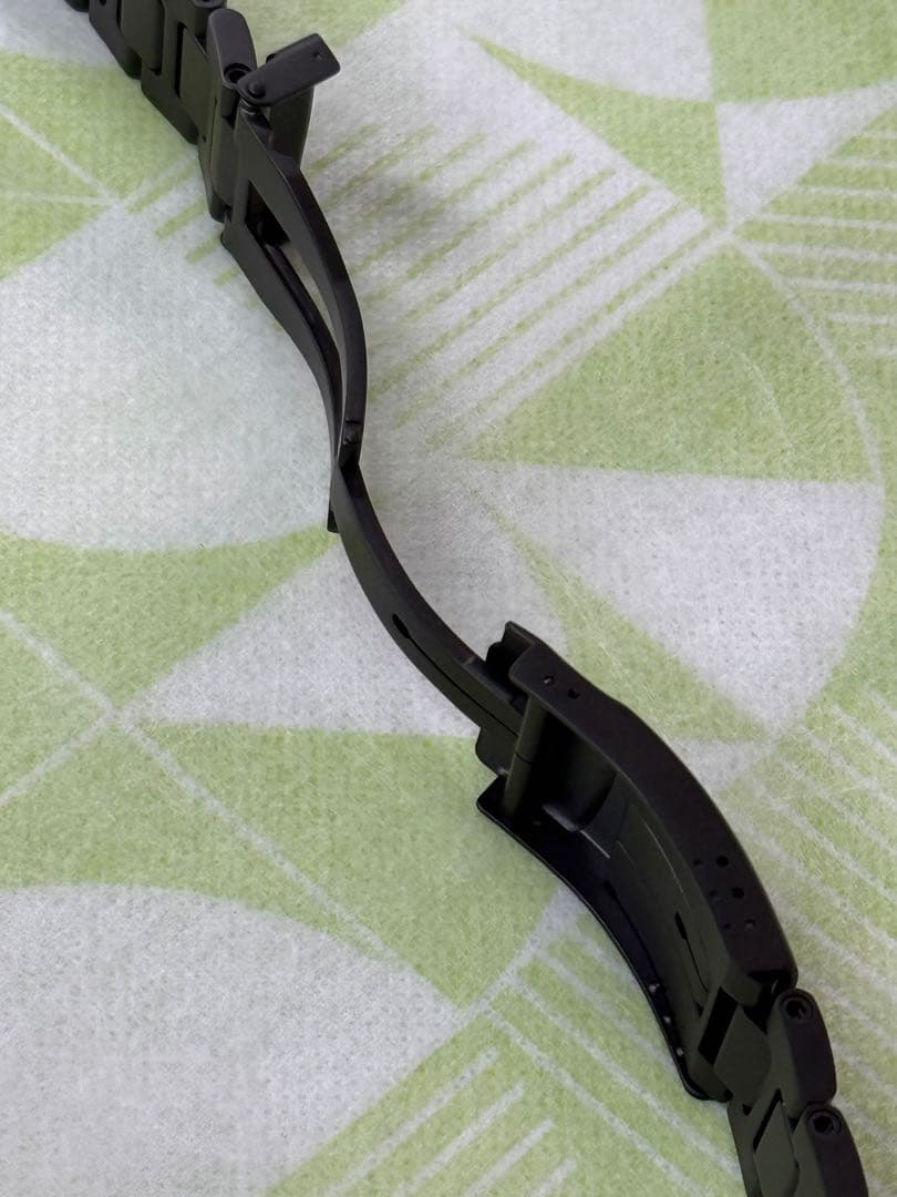 【美品】Sinn 腕時計 純正ブレスレット SSテギメントPVD / 20mm！