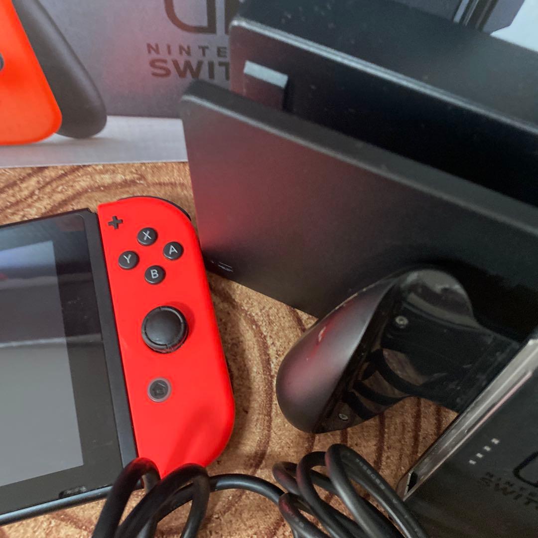 Nintendo Switch ニンテンドースイッチ本体　ネオン ②