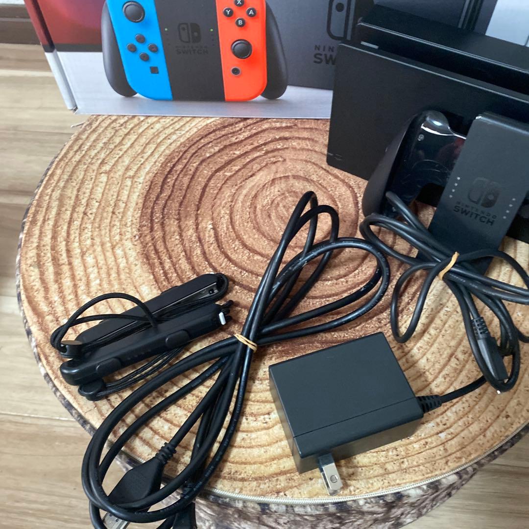 Nintendo Switch ニンテンドースイッチ本体　ネオン ②