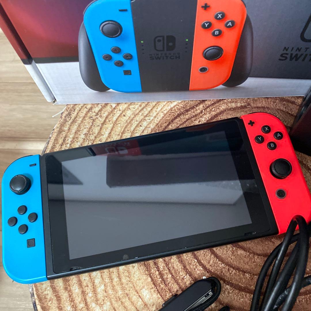 Nintendo Switch ニンテンドースイッチ本体　ネオン ②