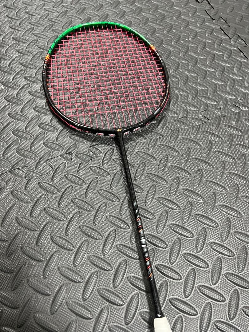 【YONEX】アストロクス99pro ヒビあり　ジャンク品
